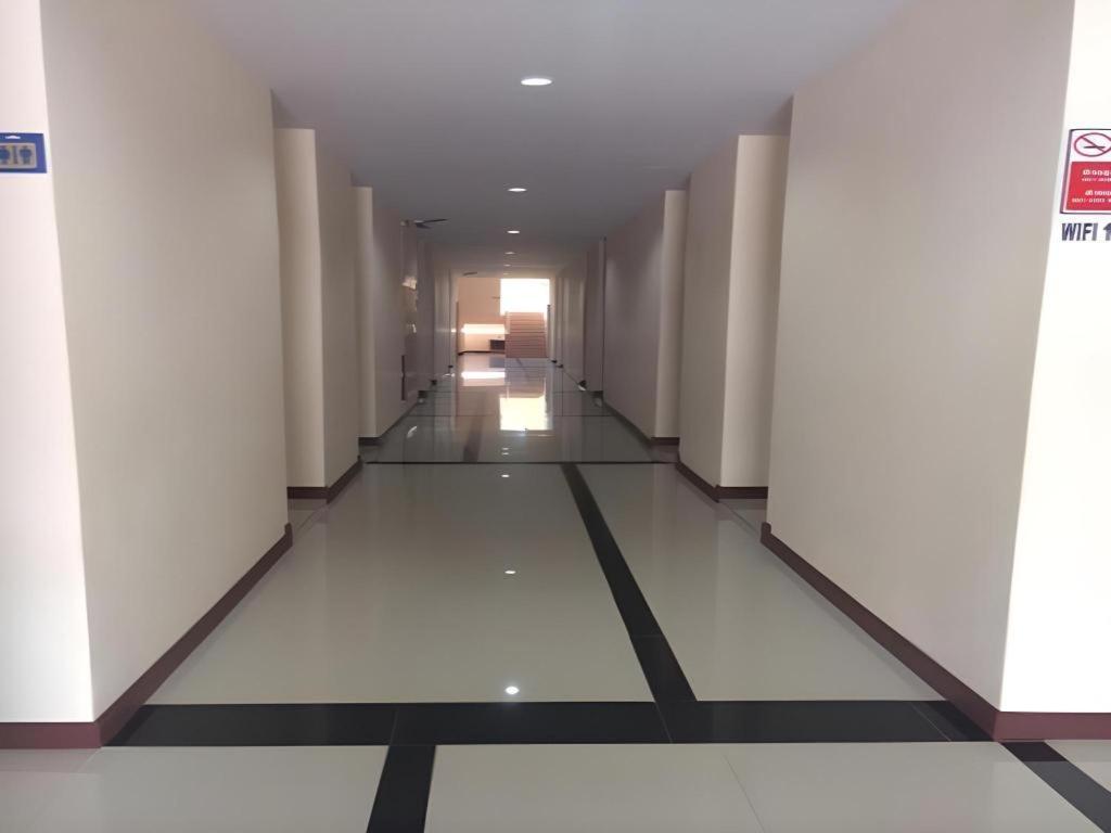 V.R.Mansion Hotel Phatthalung Extérieur photo
